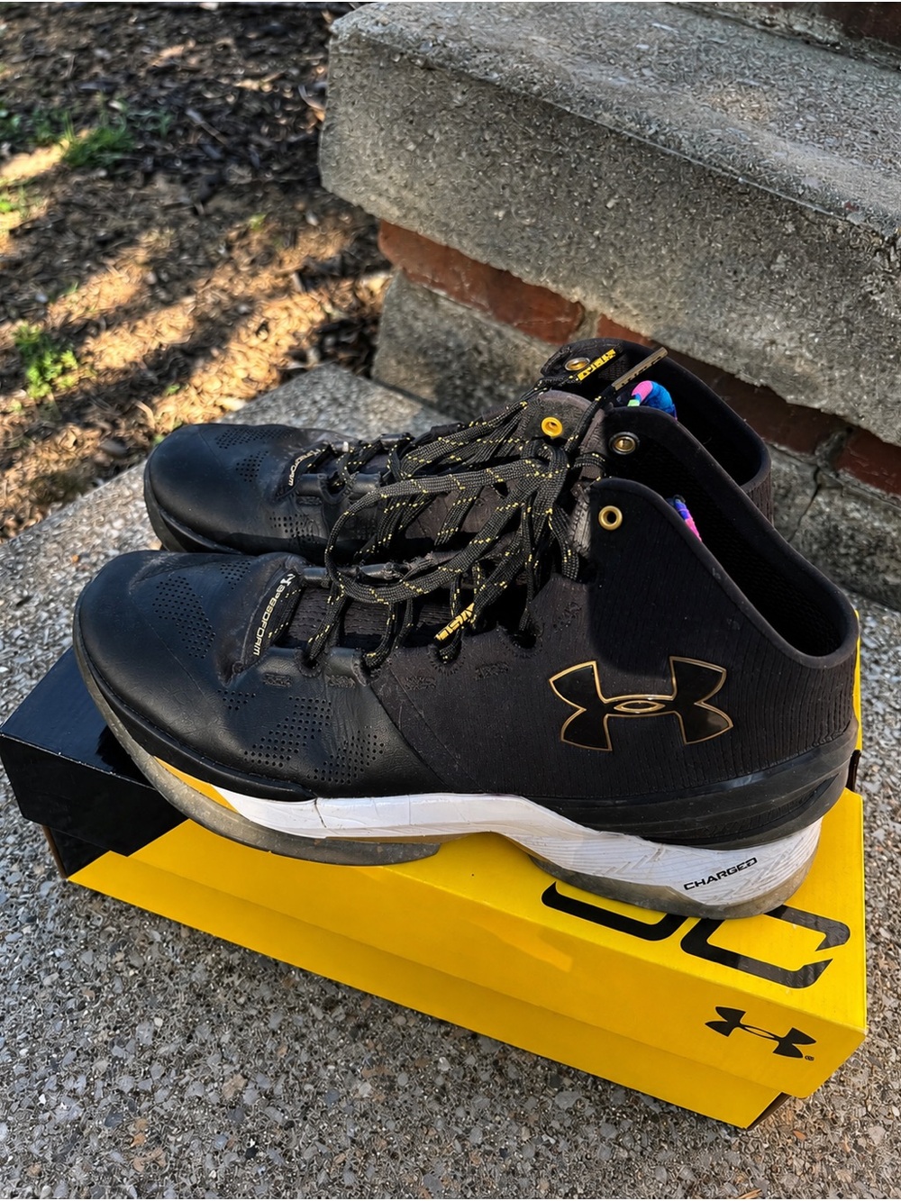Under Armour Steph Curry 2’s Men's Black with Gold Trim Basketball Sneakers